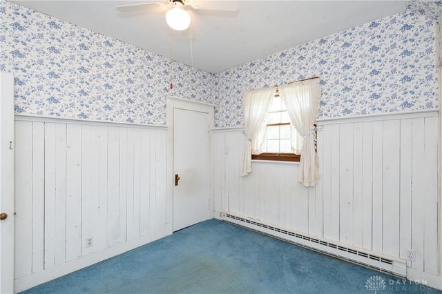 202 Dewey Avenue, Urbana, OH 43078