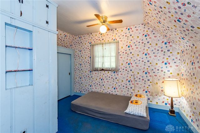 202 Dewey Avenue, Urbana, OH 43078