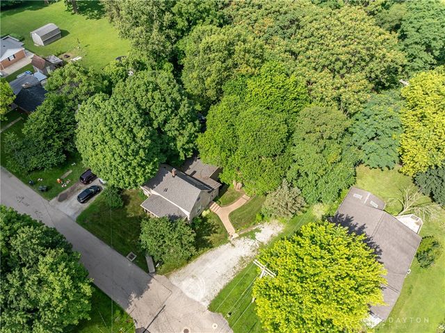 202 Dewey Avenue, Urbana, OH 43078