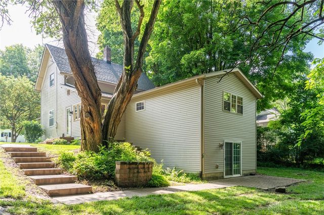 202 Dewey Avenue, Urbana, OH 43078