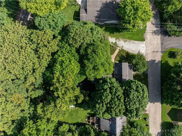 202 Dewey Avenue, Urbana, OH 43078
