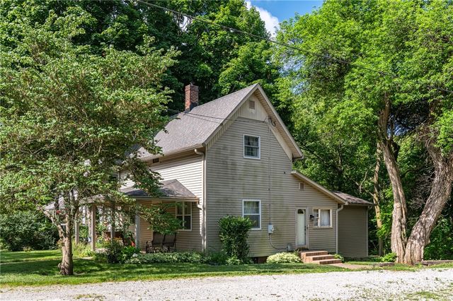 202 Dewey Avenue, Urbana, OH 43078