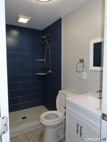 40 Winter Street, Ansonia, CT 06401