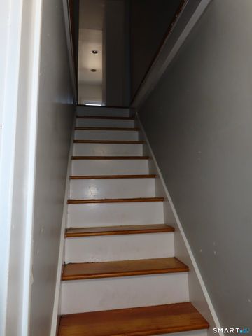 40 Winter Street, Ansonia, CT 06401