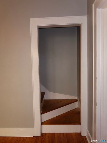 40 Winter Street, Ansonia, CT 06401