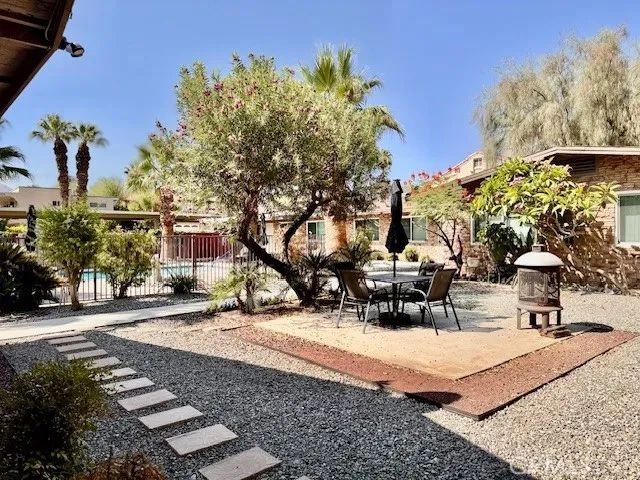 74402 Abronia 5, Palm Desert, CA 92260