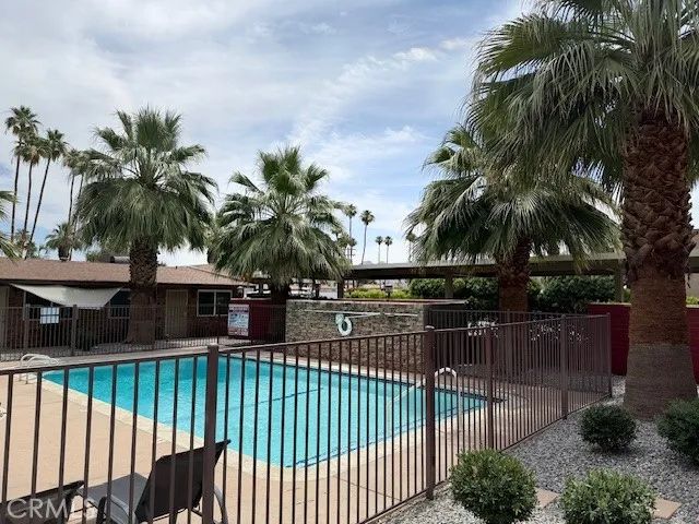74402 Abronia 5, Palm Desert, CA 92260