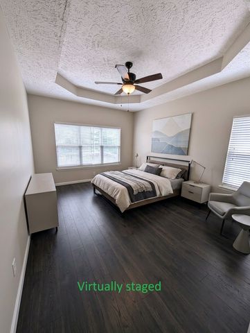 2102 Loudenslager Dr, Thompsons Station, TN 37179