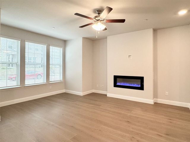 7830 Bayside Drive, Rowlett, TX 75088