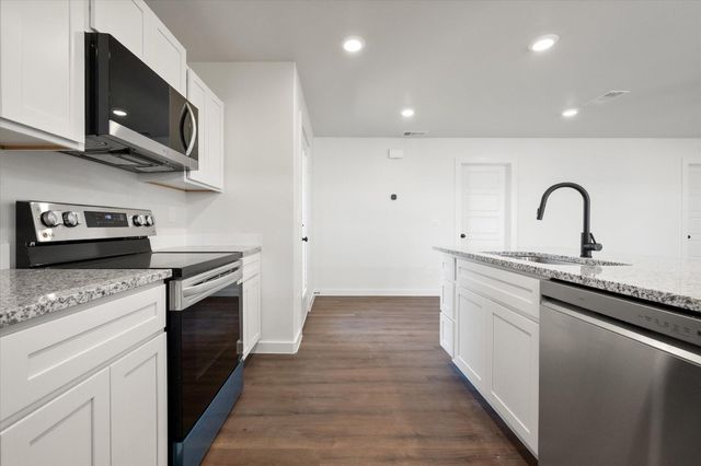 2401 Eureka Avenue, Lubbock, TX 79407