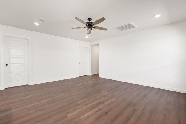 2401 Eureka Avenue, Lubbock, TX 79407