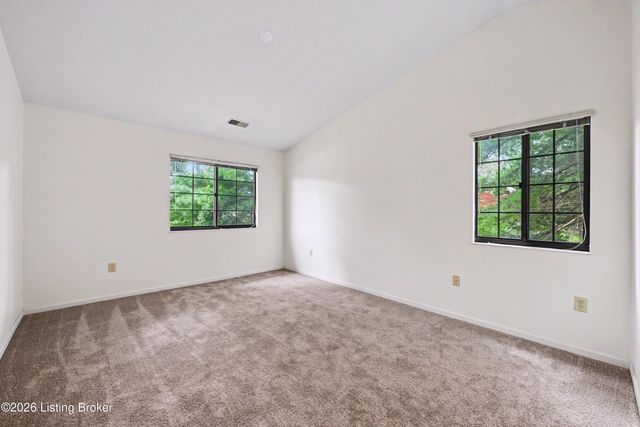 10501 McMeekin Ln 208, Louisville, KY 40223