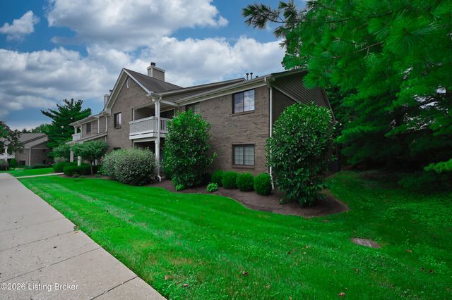 10501 McMeekin Ln 208, Louisville, KY 40223