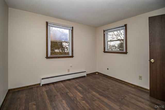 7348 Farmstead Road, Clay, NY 13088