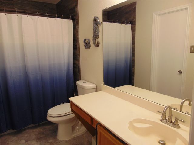 1425 Sunnymeadow Road, Lancaster, TX 75134