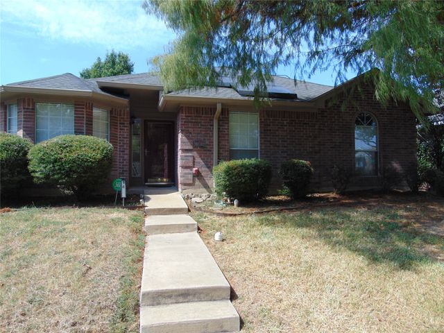 1425 Sunnymeadow Road, Lancaster, TX 75134