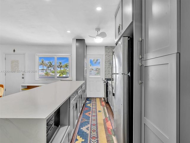 15 NW 204th Street 30, Miami Gardens, FL 33169