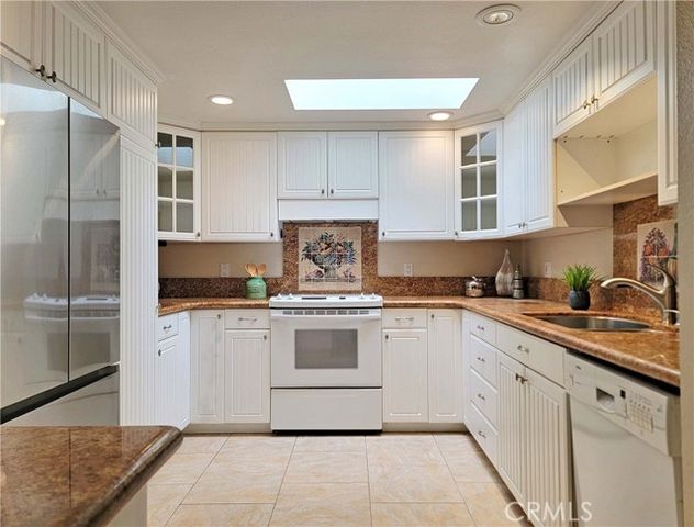 494 Calle Cadiz Unit A, Laguna Woods, CA 92637