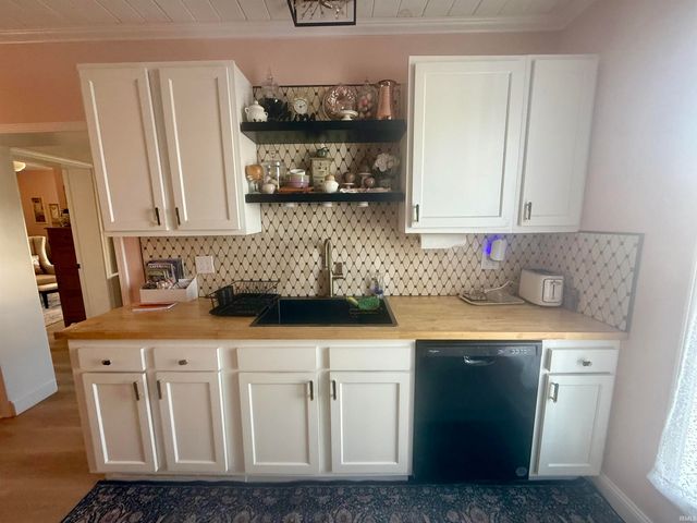 524 High Street, Shoals, IN 47581