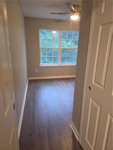 550 Parkway Road, Union City, GA 30291