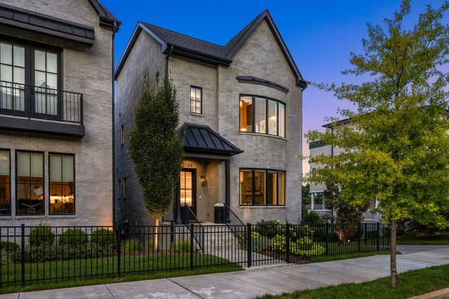 2086 12th Ave, S, Nashville, TN 37204