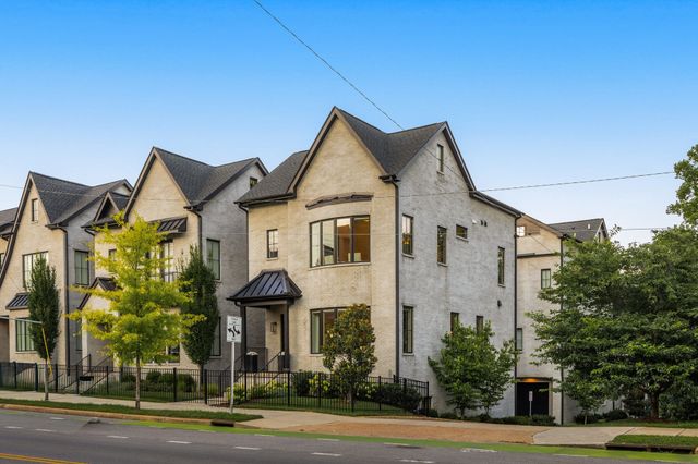 2086 12th Ave, S, Nashville, TN 37204
