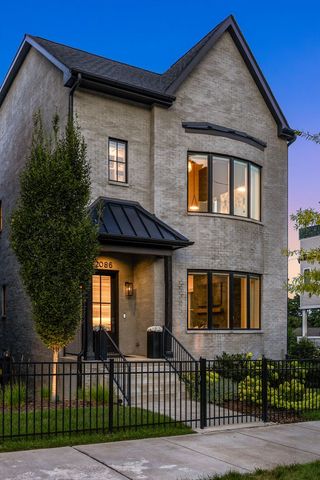2086 12th Ave, S, Nashville, TN 37204