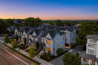 2086 12th Ave, S, Nashville, TN 37204