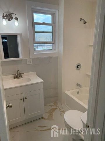 331 Somerset Street, New Brunswick, NJ 08901