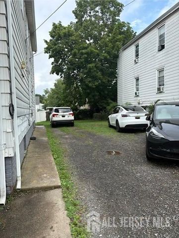 331 Somerset Street, New Brunswick, NJ 08901