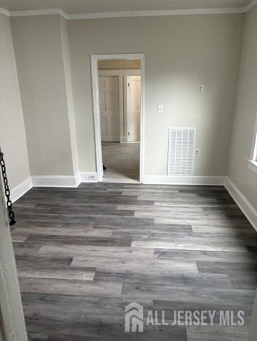 331 Somerset Street, New Brunswick, NJ 08901