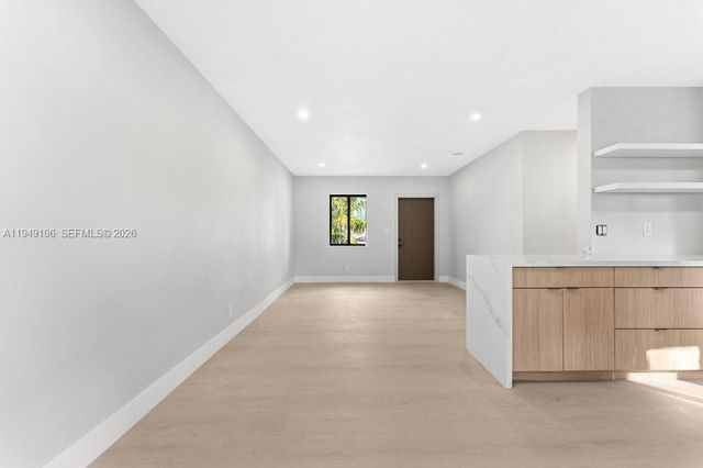 1630 NW 14th Ct, Fort Lauderdale, FL 33311