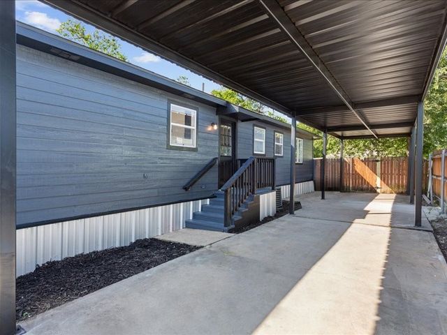 1901 S 16th Street A, Waco, TX 76706