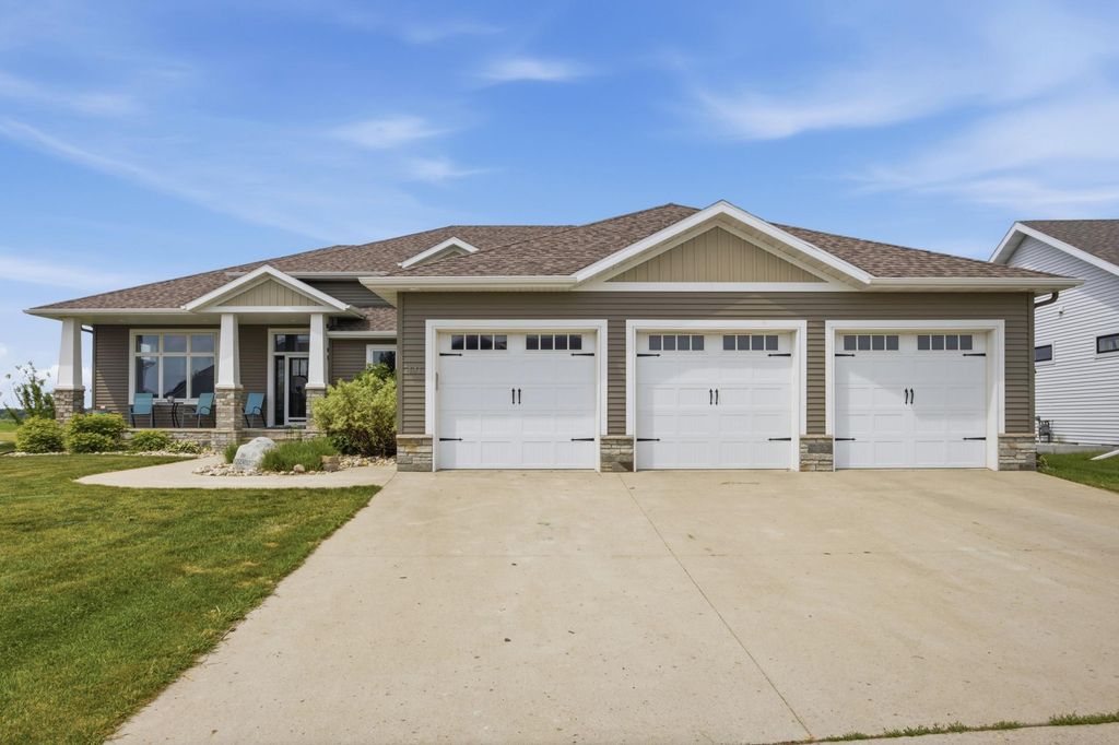 441 Tessa Drive, Moorhead, MN 56560