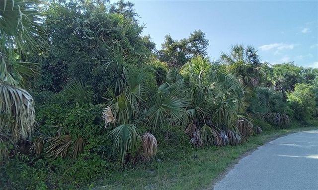 BLUEBERRY ROAD, North Port, FL 34288