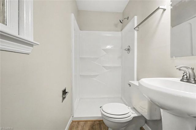 5210 Ashlyn Drive, Winston-salem, NC 27106