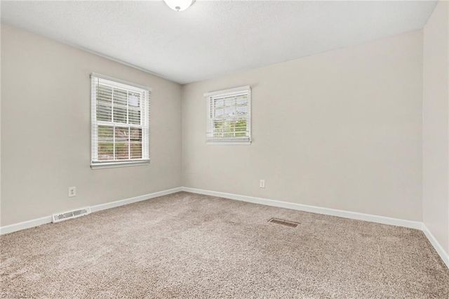 5210 Ashlyn Drive, Winston-salem, NC 27106