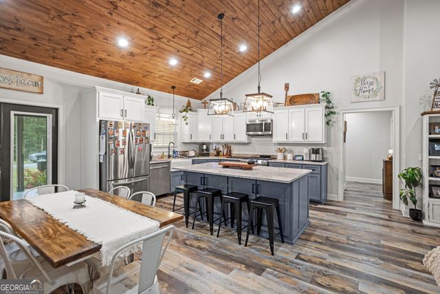 1501 Old Savannah Road, Vidalia, GA 30474