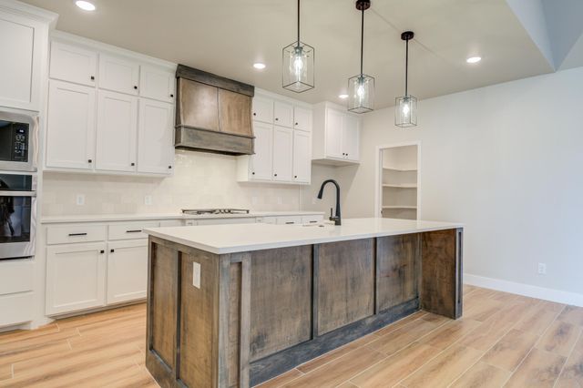 7805 54th Street, Lubbock, TX 79407