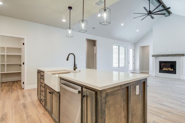 7805 54th Street, Lubbock, TX 79407