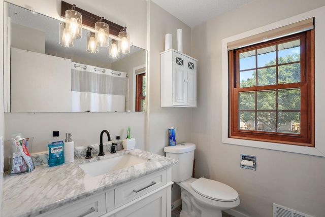 13808 Scott Street, Burnsville, MN 55337