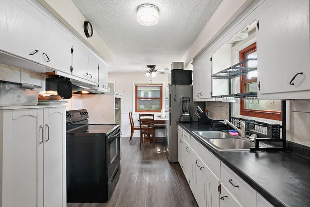 13808 Scott Street, Burnsville, MN 55337