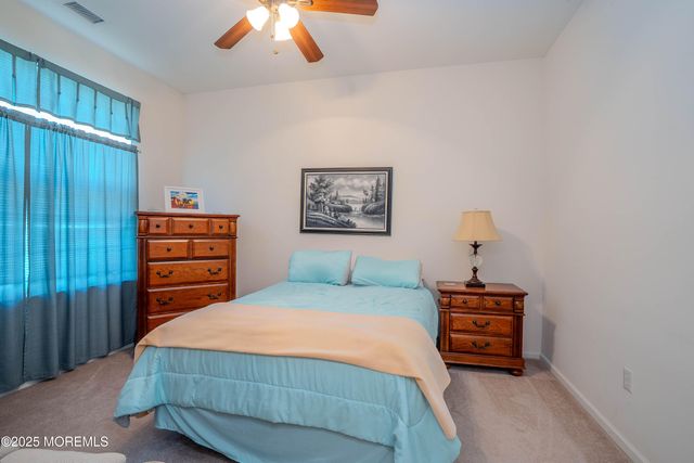 45 Banbury Lane, Jackson, NJ 08527