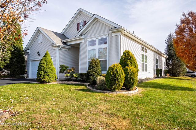 45 Banbury Lane, Jackson, NJ 08527