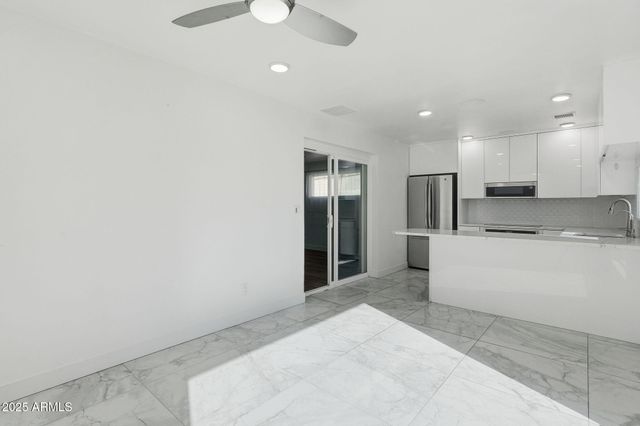 7921 E WILLETTA Street, Scottsdale, AZ 85257