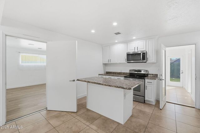 7921 E WILLETTA Street, Scottsdale, AZ 85257