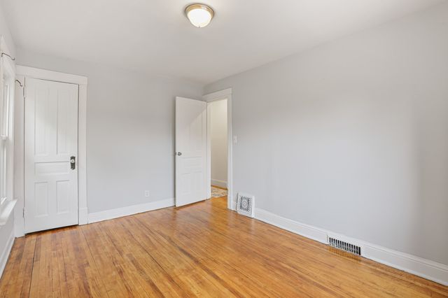 1026 S Austin Boulevard, Oak Park, IL 60304