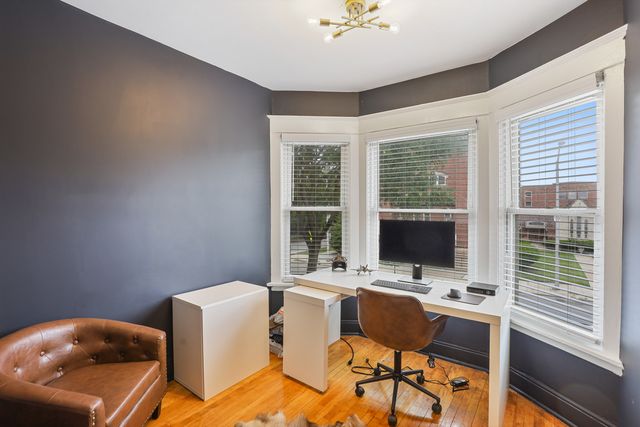 1026 S Austin Boulevard, Oak Park, IL 60304