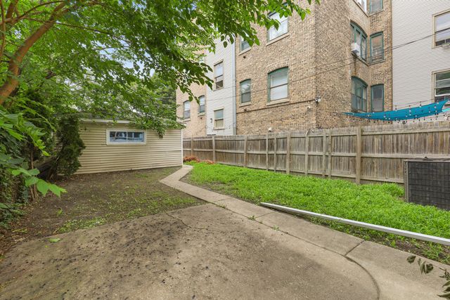 1026 S Austin Boulevard, Oak Park, IL 60304