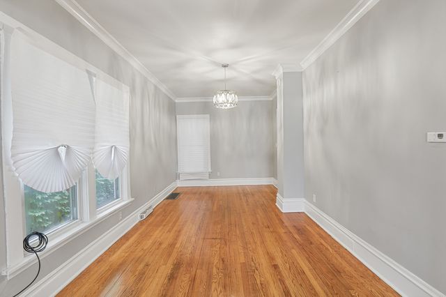 1026 S Austin Boulevard, Oak Park, IL 60304